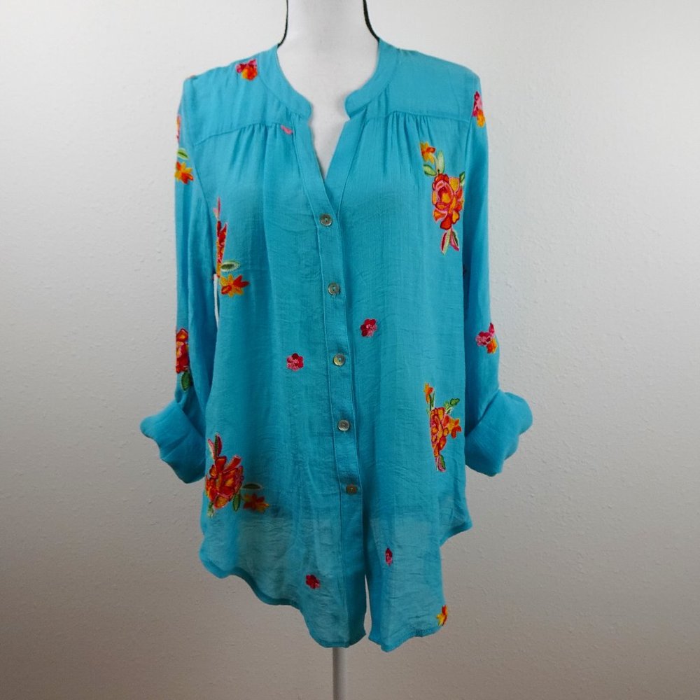 Turquoise Floral Button-Front Tunic Top